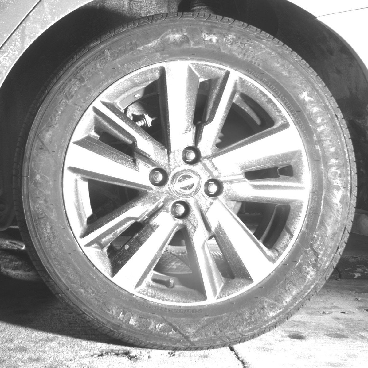 Used 2025 Nissan Versa SV w/ Trunk Package image 14