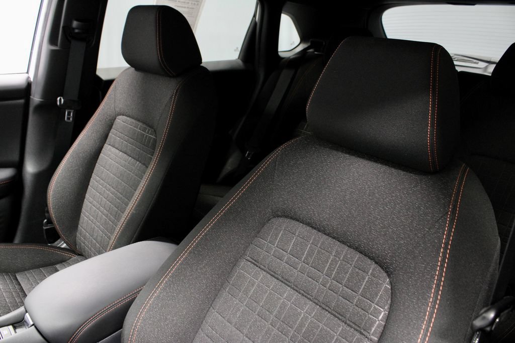 Used 2025 Honda HR-V Sport image 26