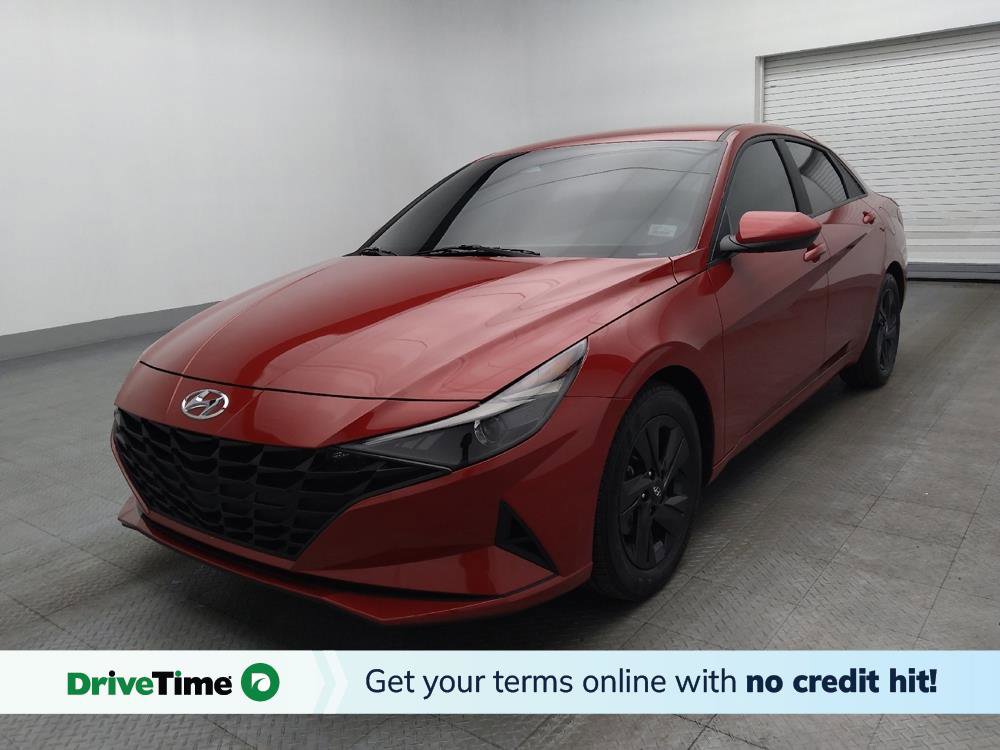 Used 2023 Hyundai Elantra SEL image 1