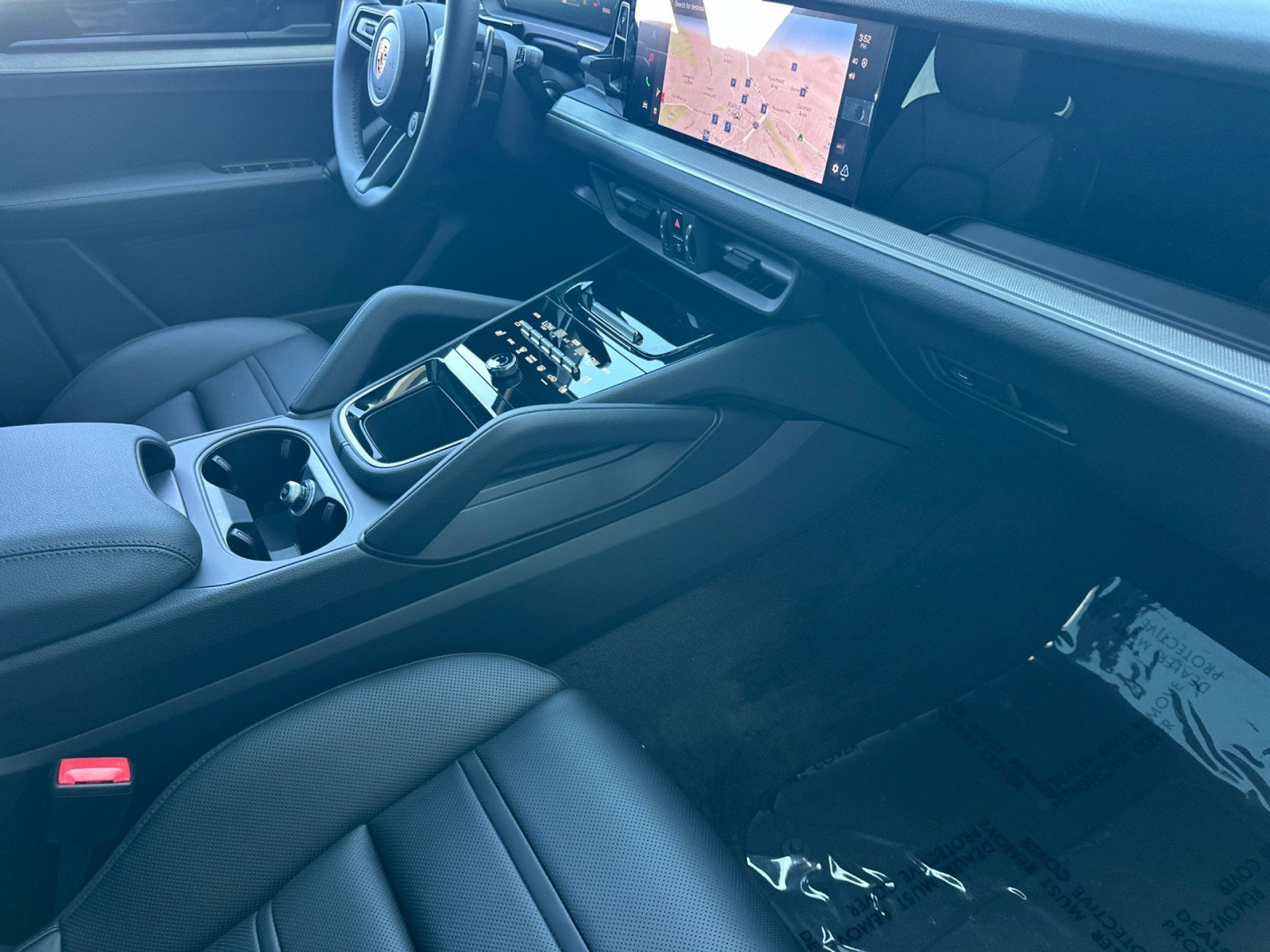 New 2026 Porsche Cayenne Coupe AWD/4WD image 16