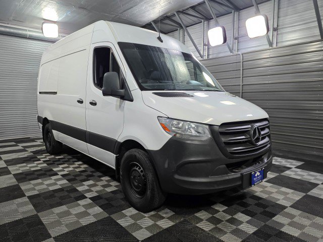 Used 2019 Mercedes-Benz Sprinter 144 Cargo image 4