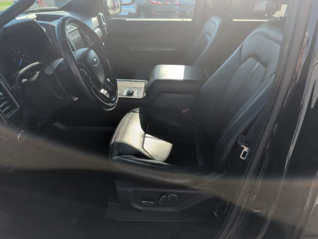 Used 2019 Ford Expedition Max Limited AWD/4WD image 26