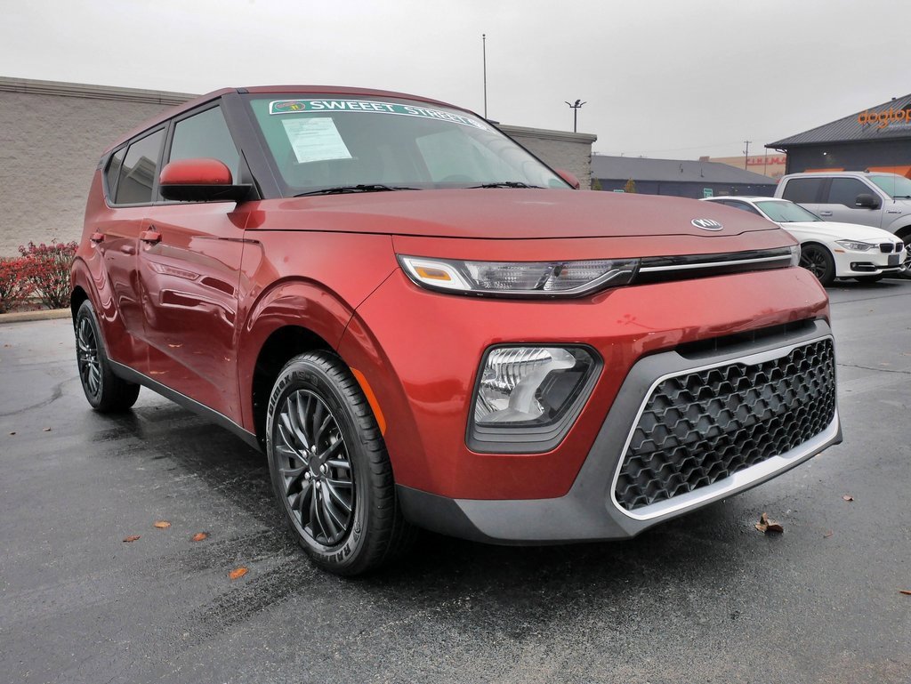 Used 2020 Kia Soul LX image 4