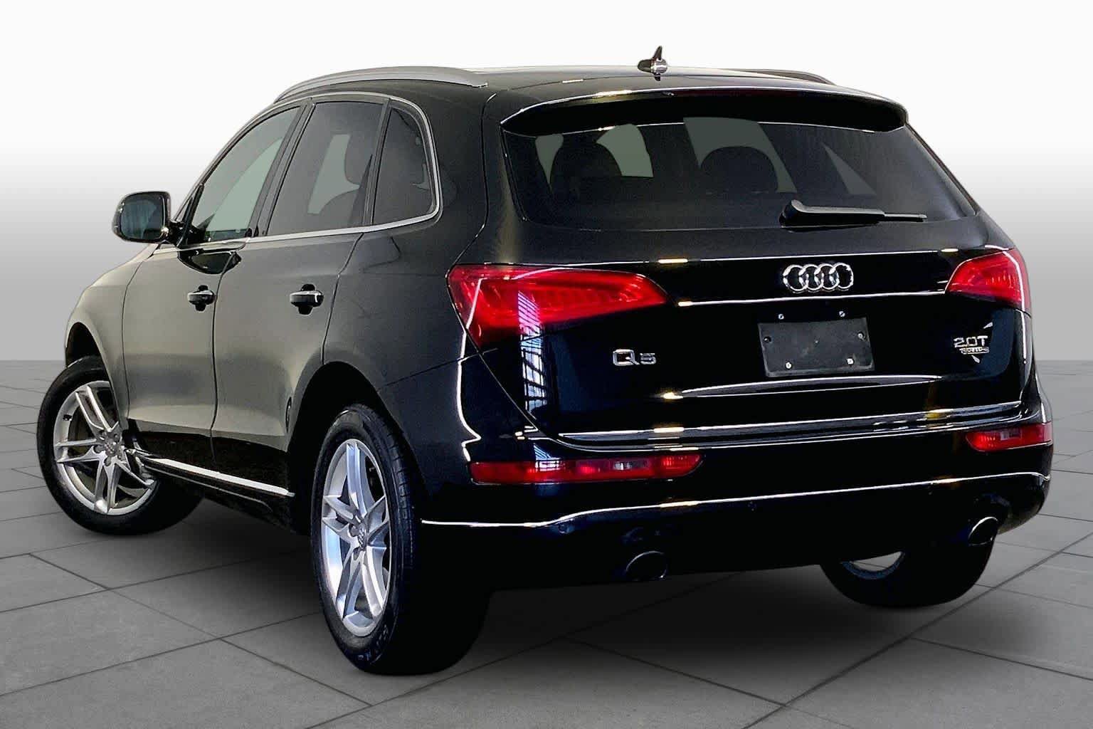 Used 2016 Audi Q5 2.0T Premium Plus w/ Technology Package AWD/4WD image 12