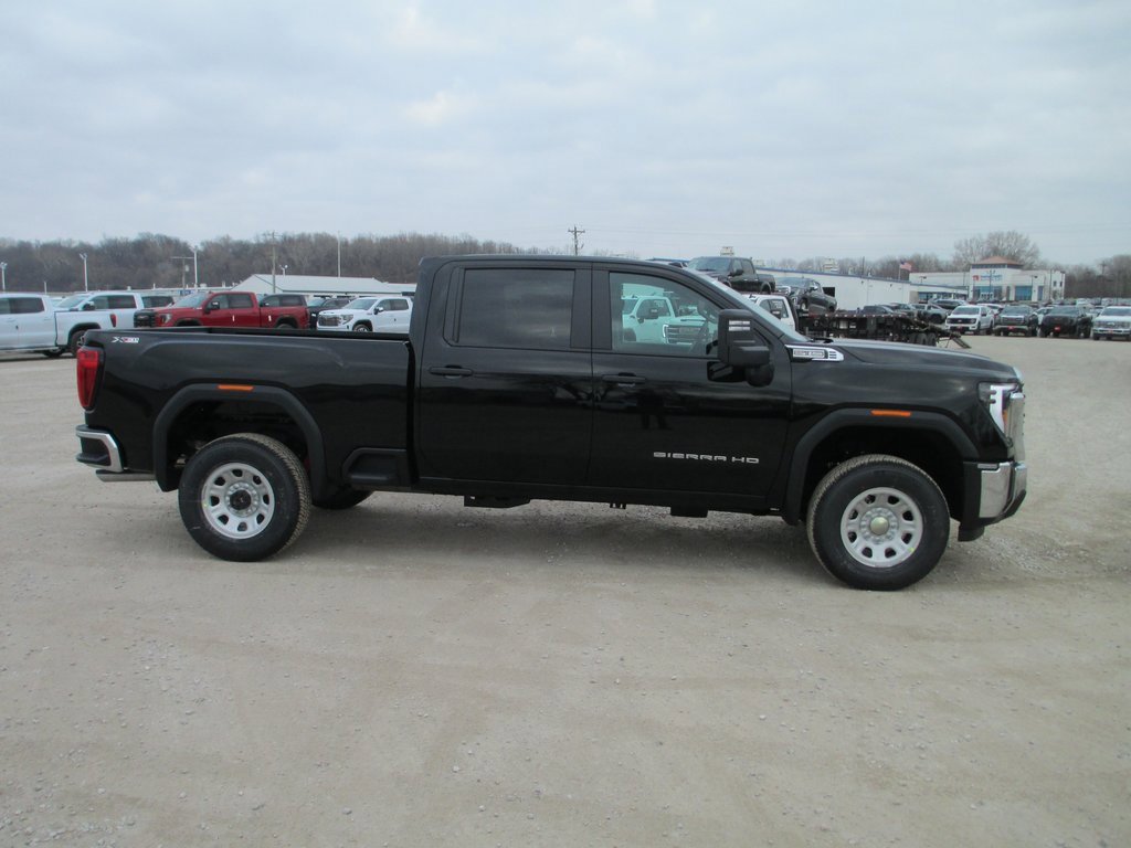 New 2026 GMC Sierra 2500 Pro image 3