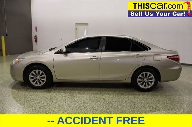 Used 2017 Toyota Camry XLE image 4