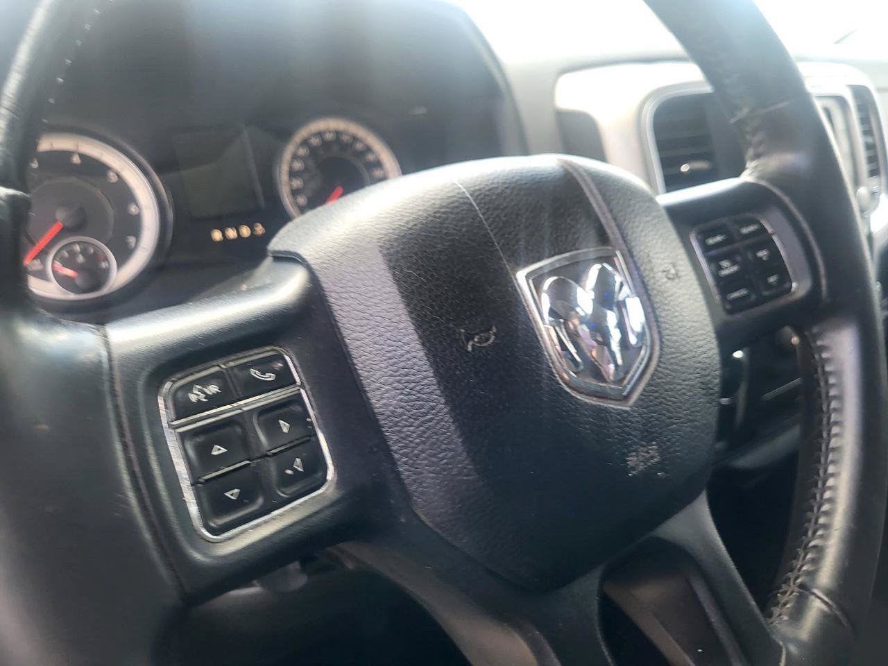 Used 2016 RAM 1500 Big Horn RWD image 11
