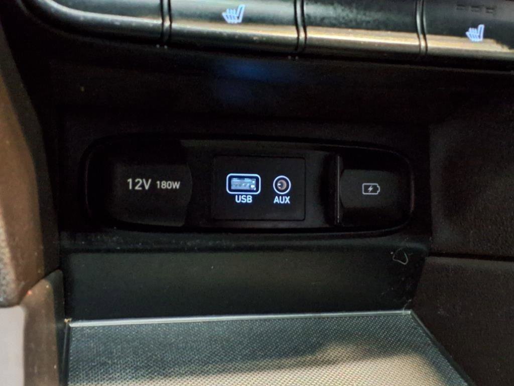 Used 2019 Hyundai Santa Fe Limited image 26