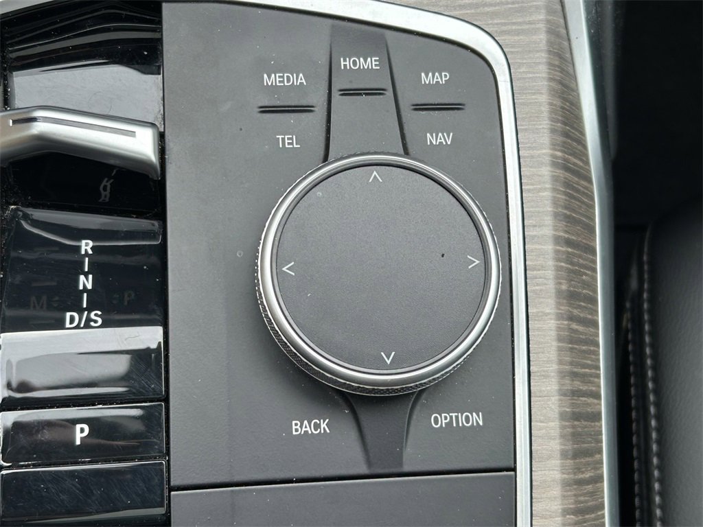 Used 2025 BMW 330i Sedan image 31