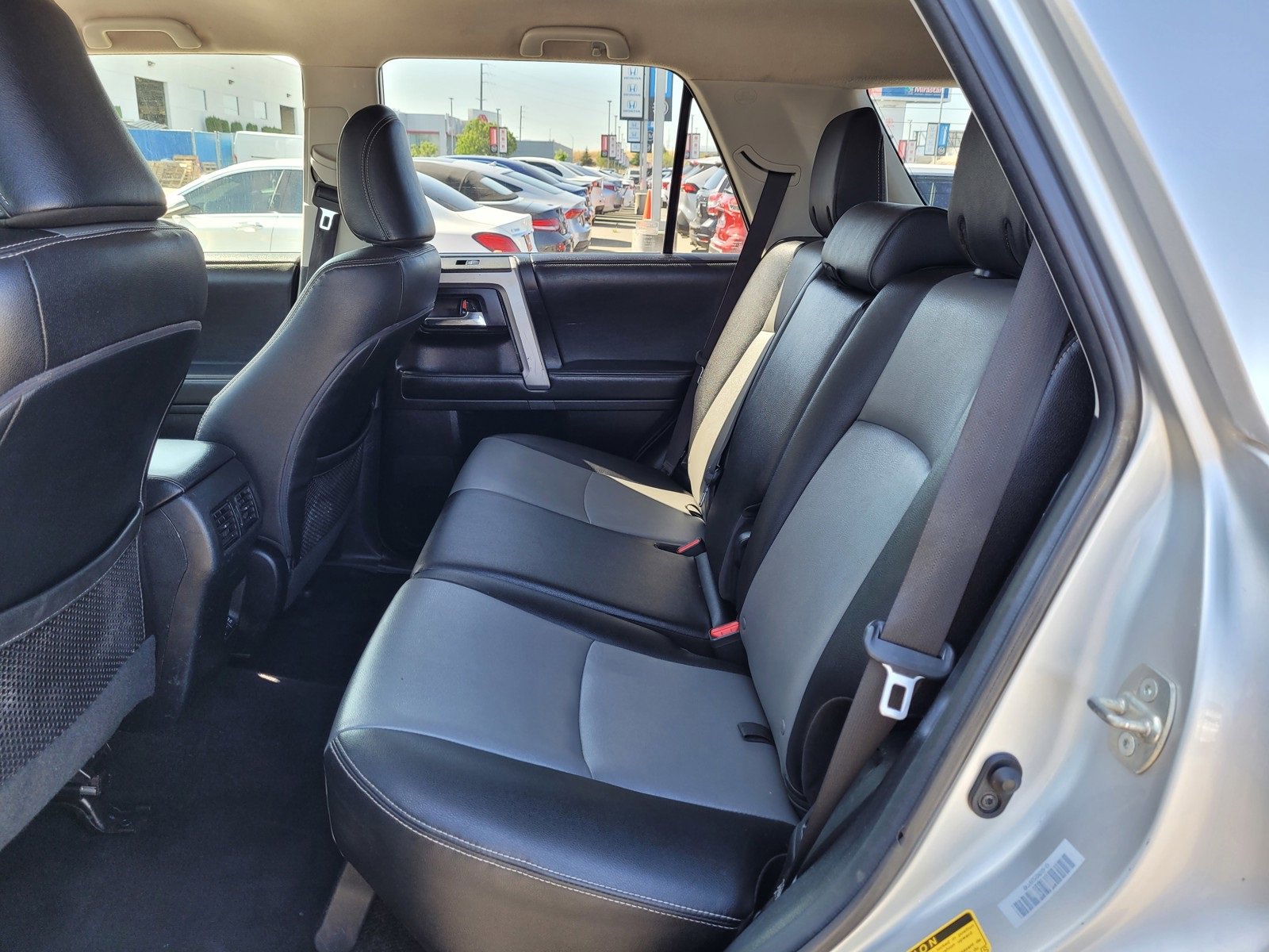 Used 2022 Toyota 4Runner SR5 Premium image 12