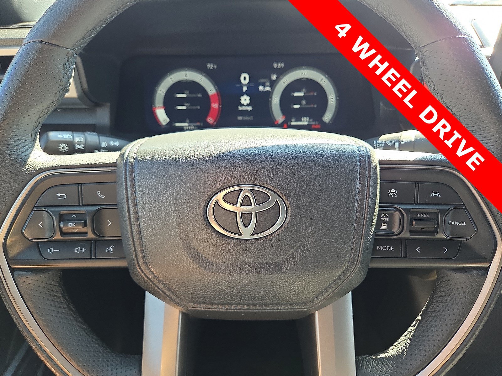 Used 2025 Toyota Tacoma TRD Sport AWD/4WD image 24