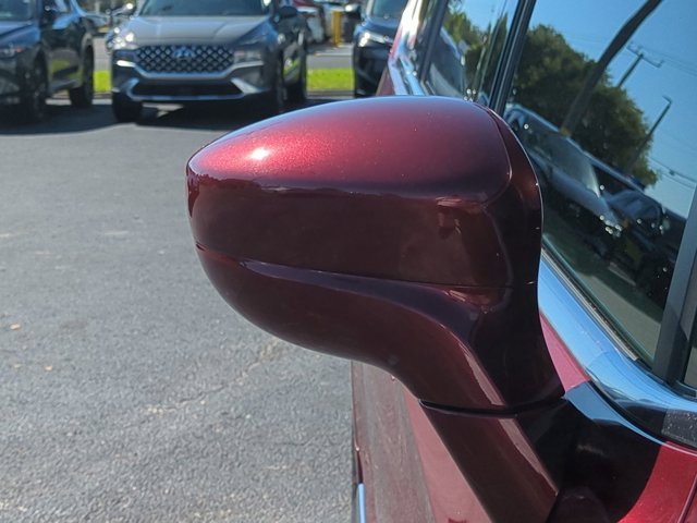 Used 2020 Chrysler Pacifica Touring-L image 13