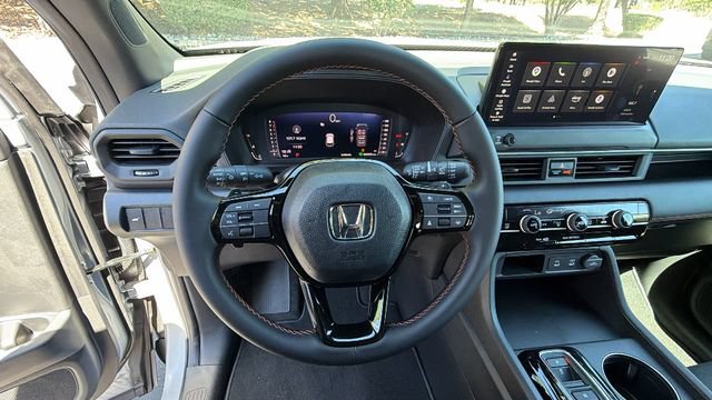 New 2026 Honda Pilot Sport image 26