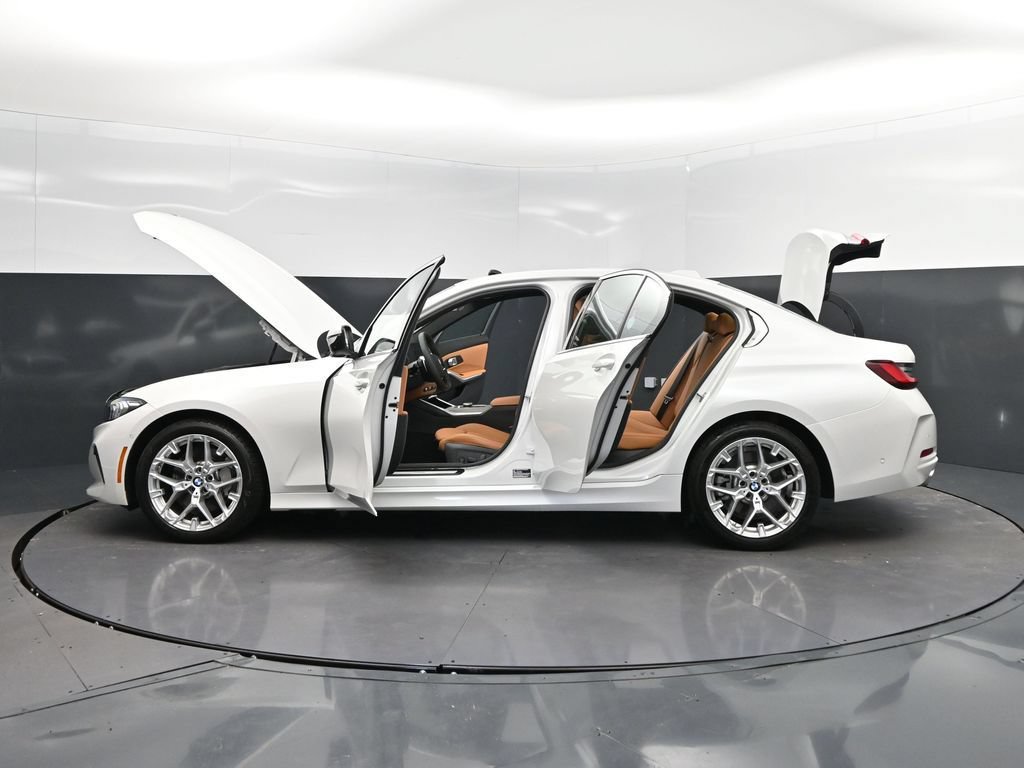 Certified 2026 BMW 330i Sedan RWD image 46