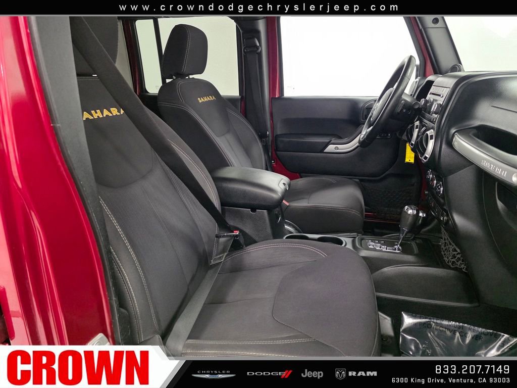 Used 2013 Jeep Wrangler Unlimited Sahara image 10