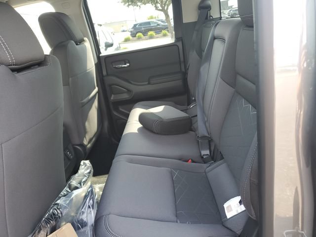 New 2027 Nissan Frontier SV w/ SV Convenience Package AWD/4WD image 15