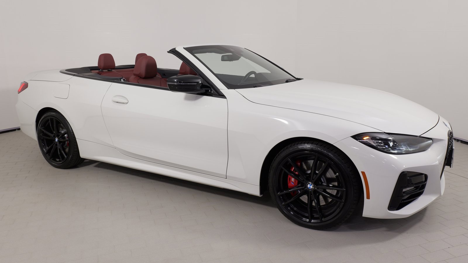 Used 2023 BMW 430i xDrive Convertible w/ M Sport Package image 9