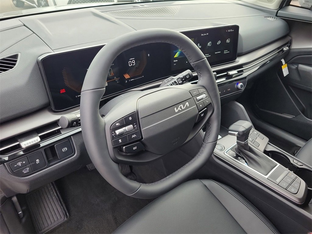 New 2026 Kia Sportage EX image 24