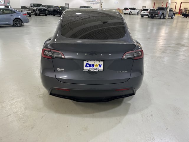 Used 2022 Tesla Model Y Long Range image 8