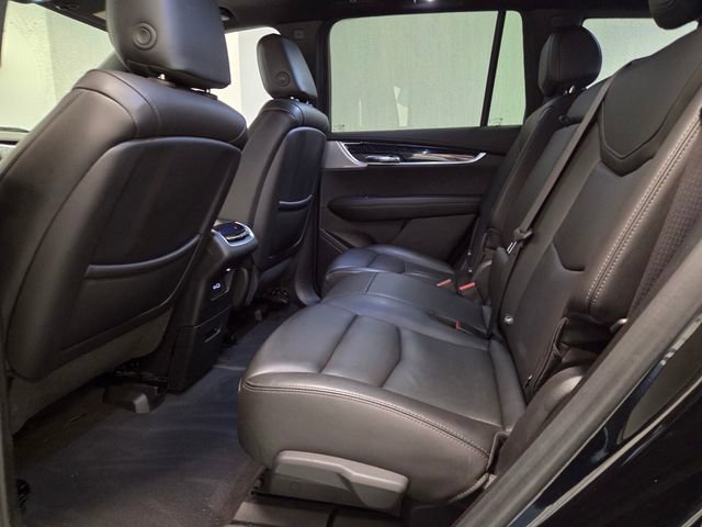 Used 2023 Cadillac XT6 Premium Luxury image 12