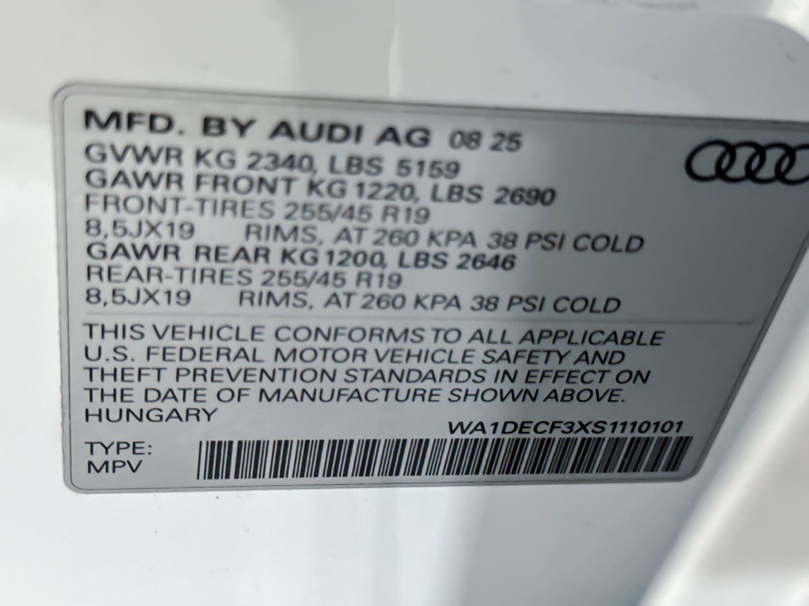 Certified 2025 Audi Q3 2.0T Premium w/ Convenience Plus Package image 28