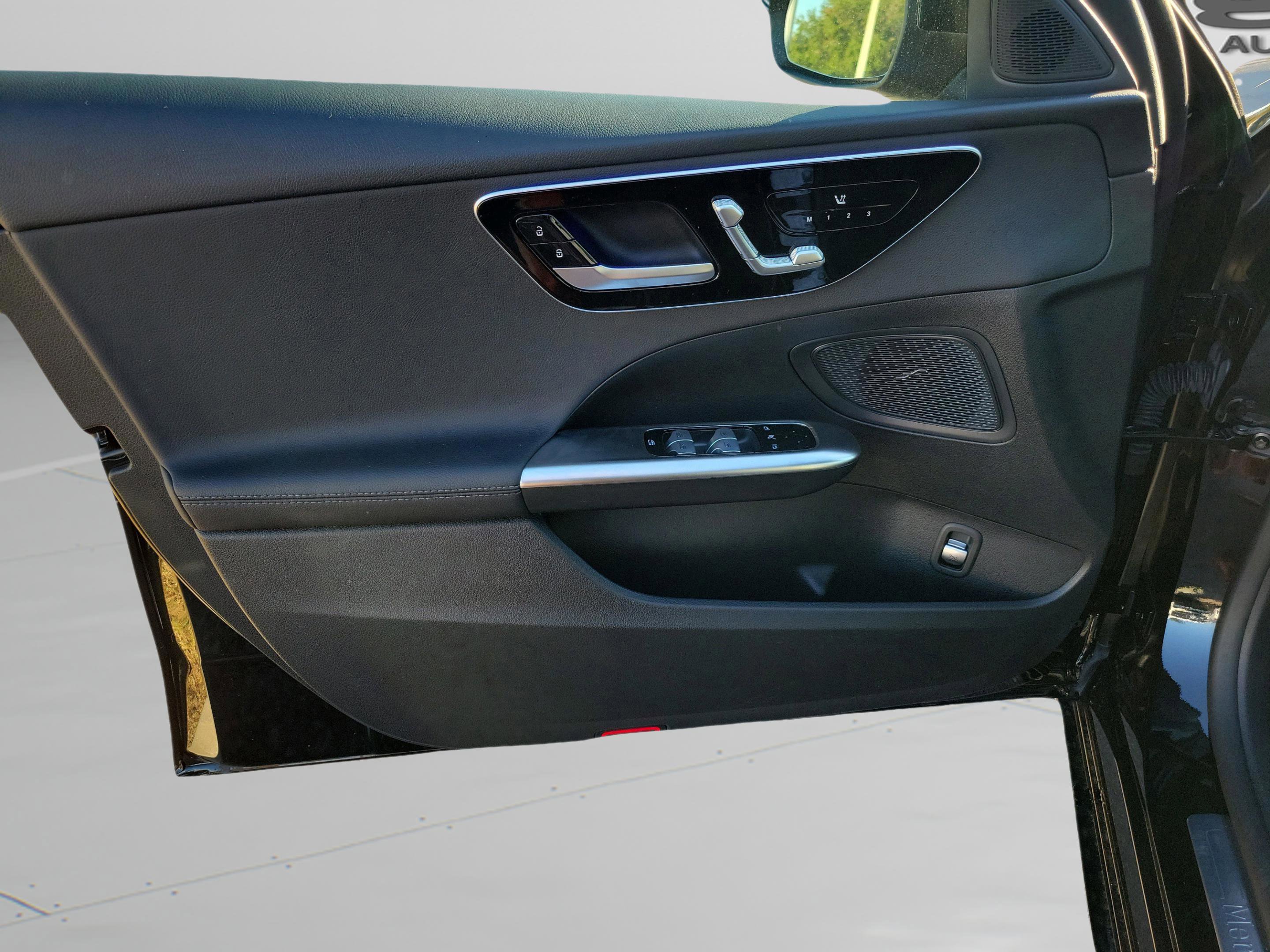 Certified 2025 Mercedes-Benz C 300 Sedan image 18