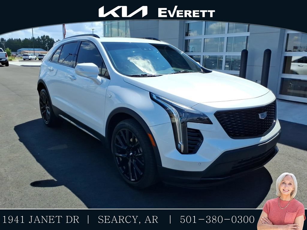 Used 2022 Cadillac XT4 Sport w/ LPO, ONYX Package FWD image 1