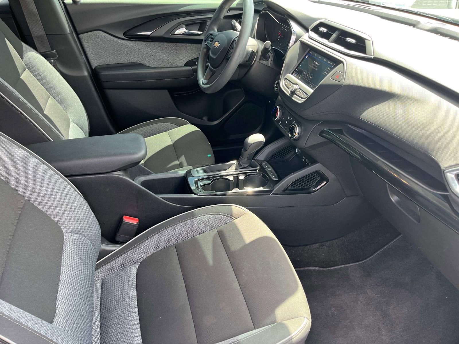 Used 2023 Chevrolet TrailBlazer LT image 23