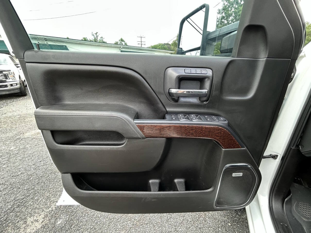 Used 2015 GMC Sierra 3500 SLT w/ Duramax Plus Package AWD/4WD image 19