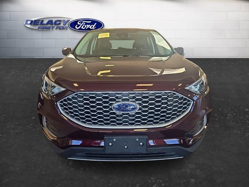 Used 2023 Ford Edge SEL AWD/4WD image 10