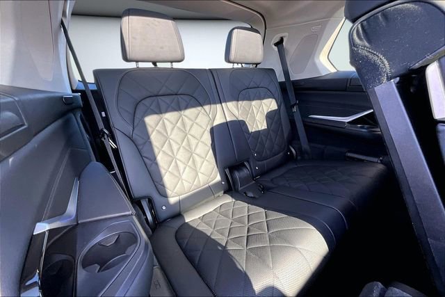 Used 2024 BMW X7 xDrive40i image 26