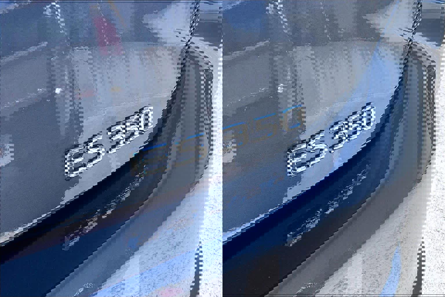 Used 2023 Lexus ES 350 w/ Premium Package image 30