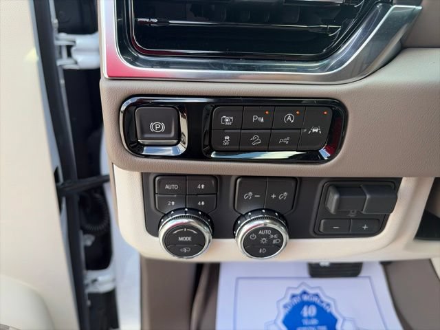 New 2026 GMC Yukon XL Denali w/ Denali Reserve Package AWD/4WD image 20
