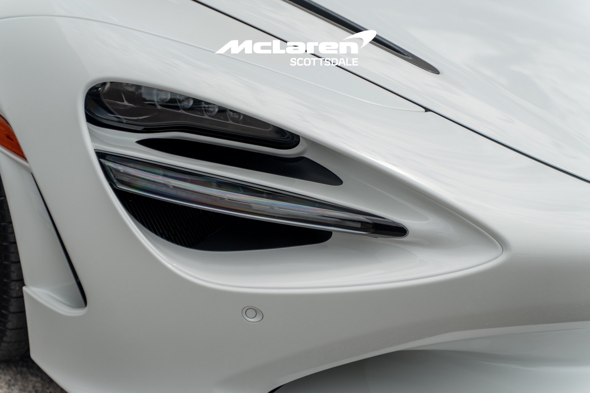Used 2024 McLaren 750S Spider RWD image 18