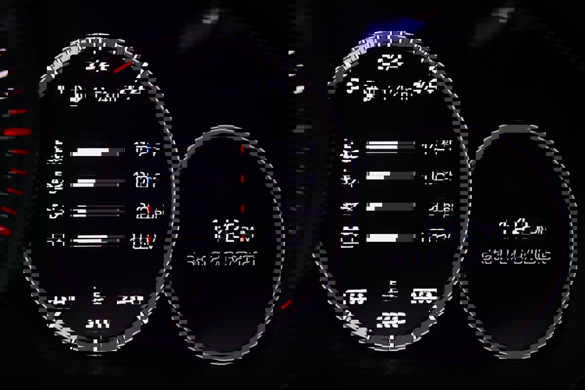 Used 2021 Porsche Cayenne Coupe image 21