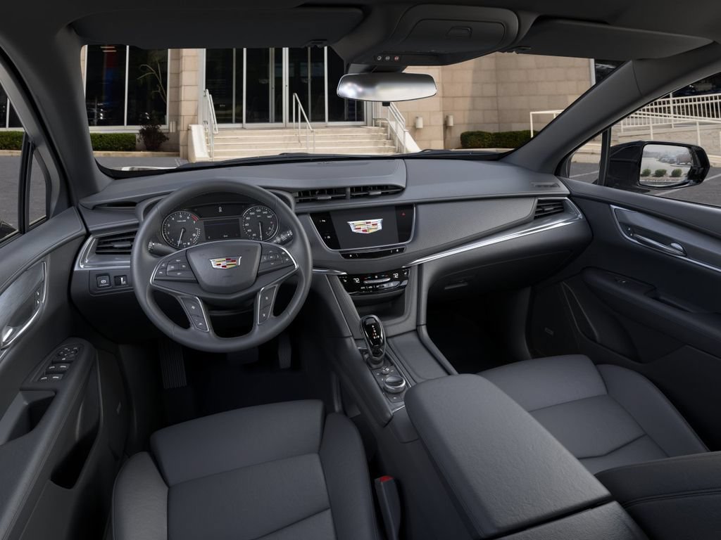 New 2026 Cadillac XT5 Luxury w/ LPO, Floor Liner Package AWD/4WD image 17