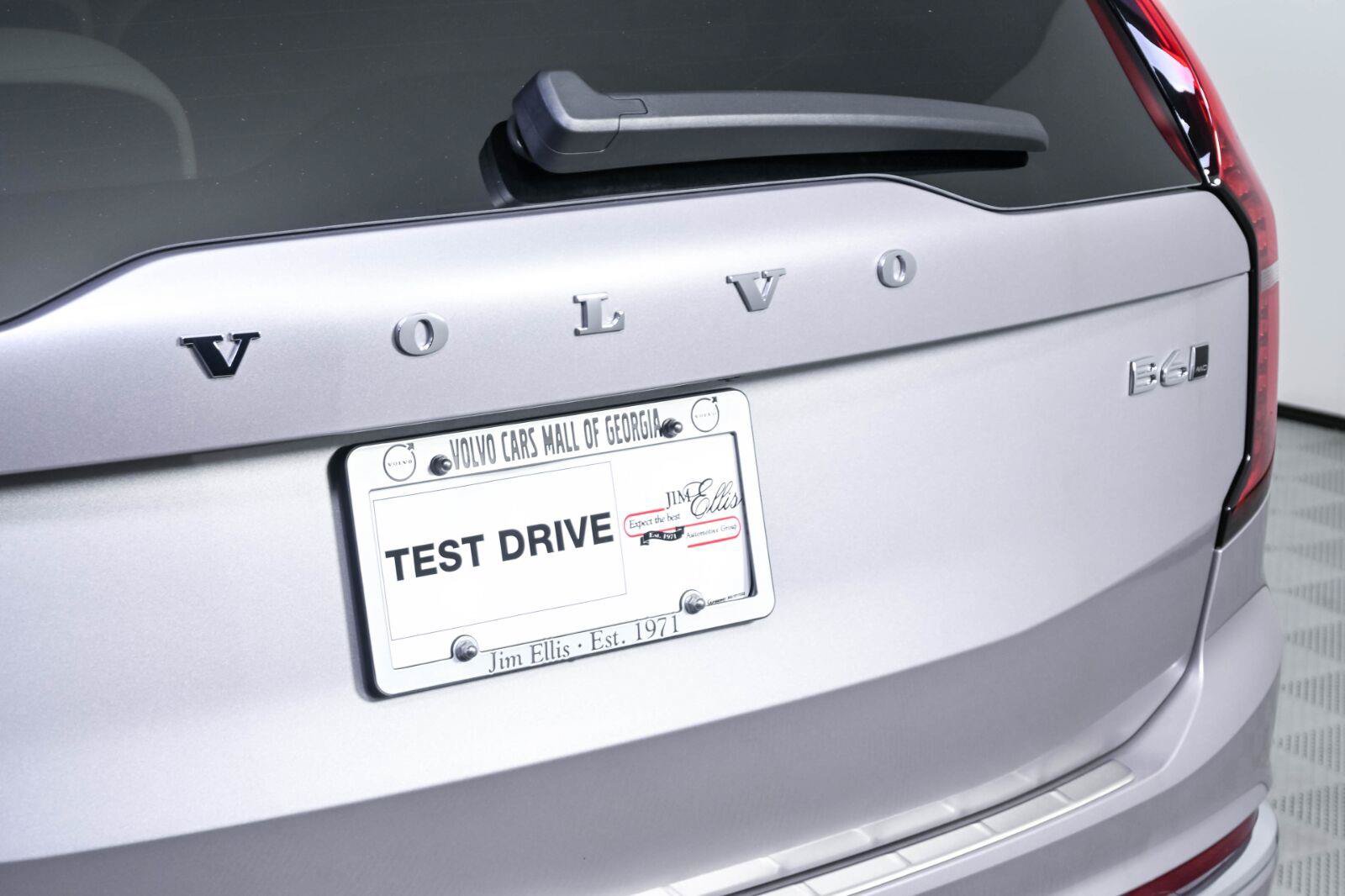New 2026 Volvo XC90 B6 Plus w/ Protection Package Premier AWD/4WD image 39