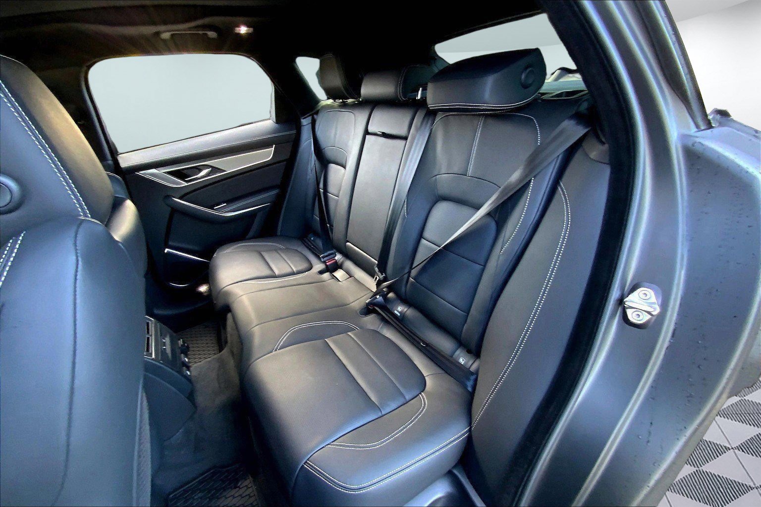 New 2026 Jaguar F-PACE R-Dynamic S AWD/4WD image 8