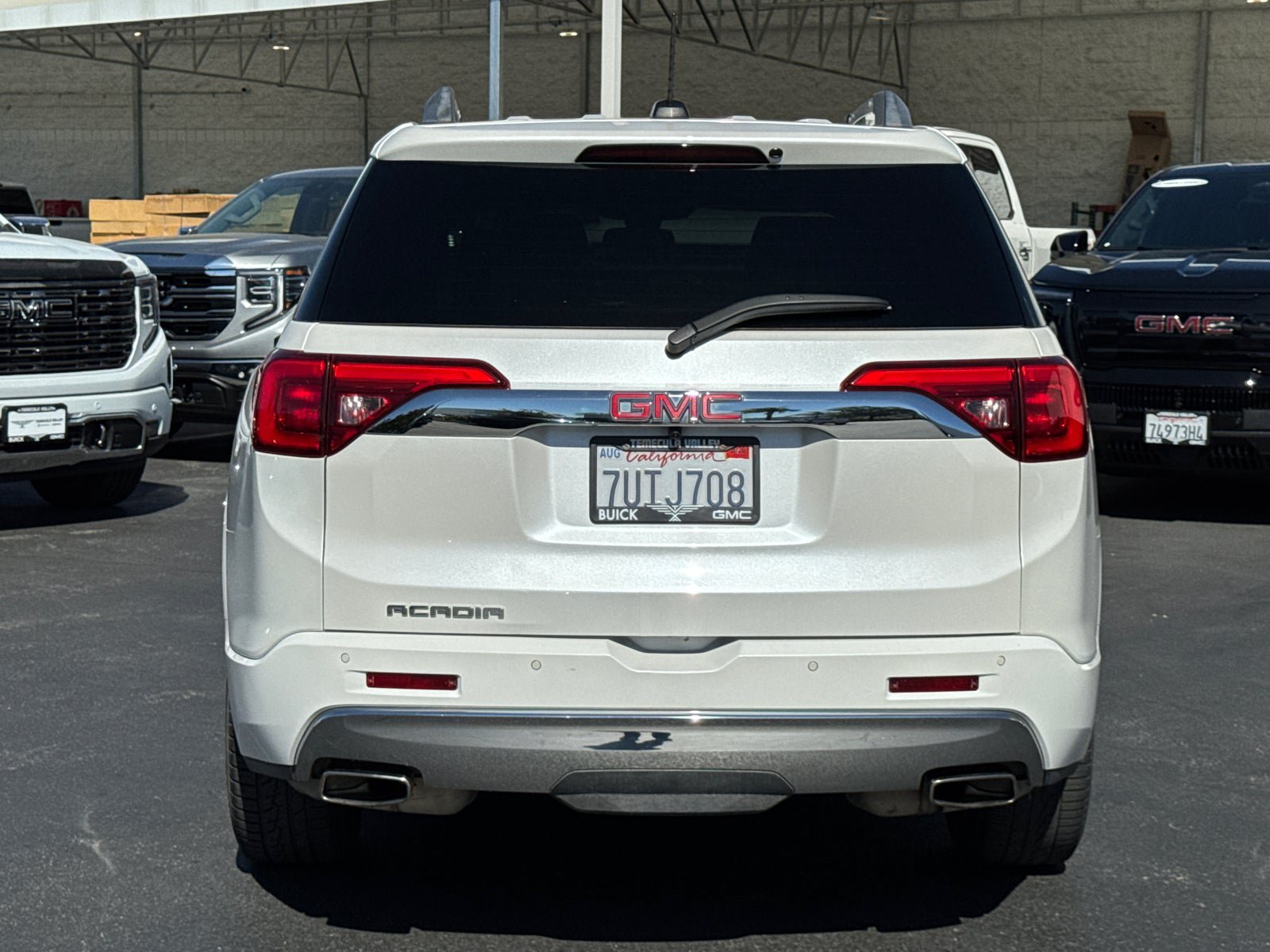 Certified 2017 GMC Acadia Denali w/ Technology Package FWD image 14