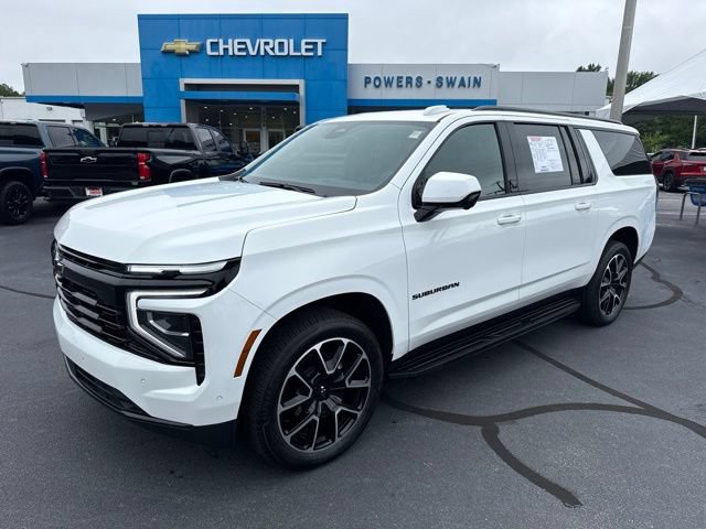 Used 2026 Chevrolet Suburban RST AWD/4WD image 1