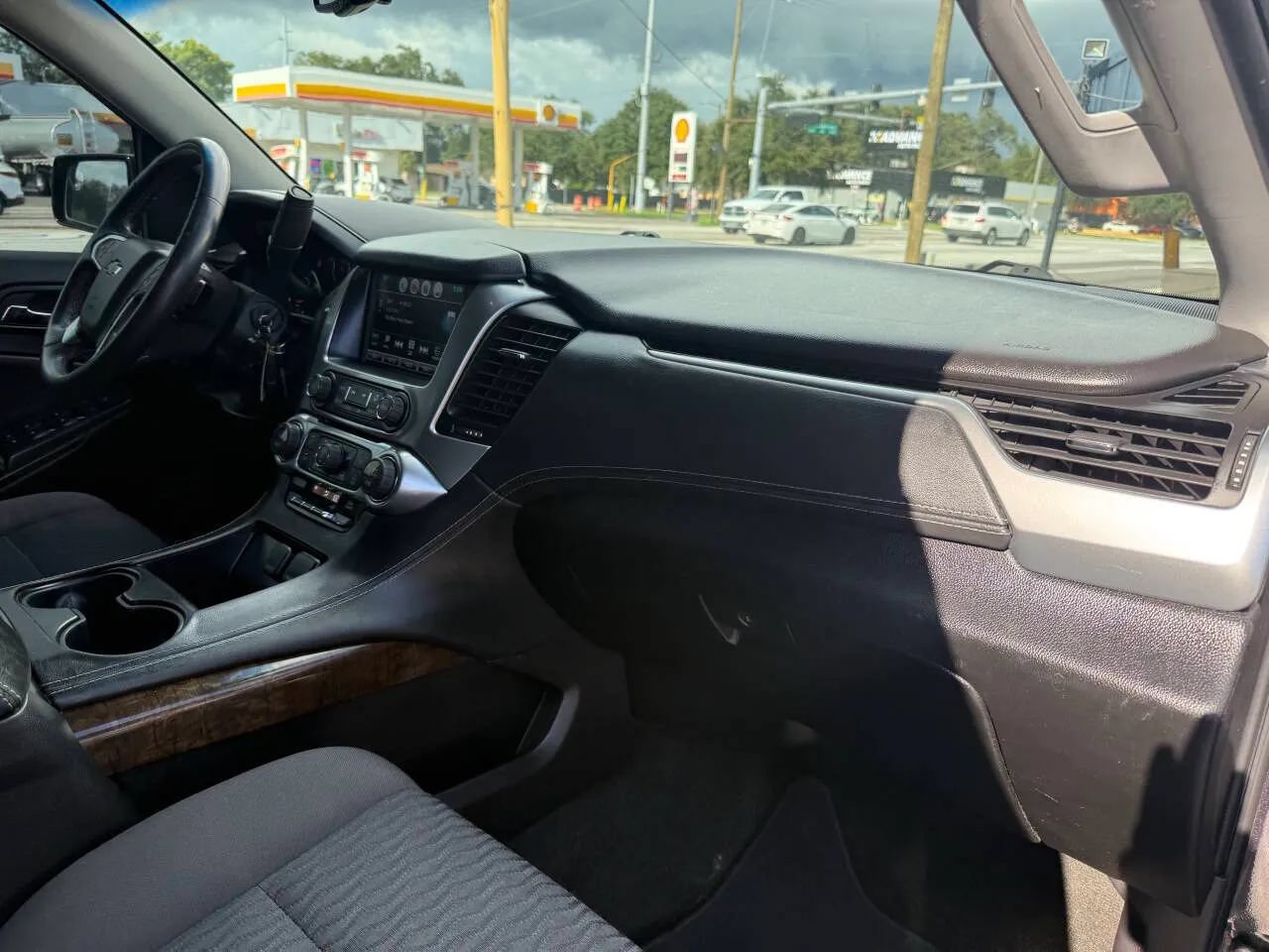 Used 2017 Chevrolet Tahoe LS RWD image 26