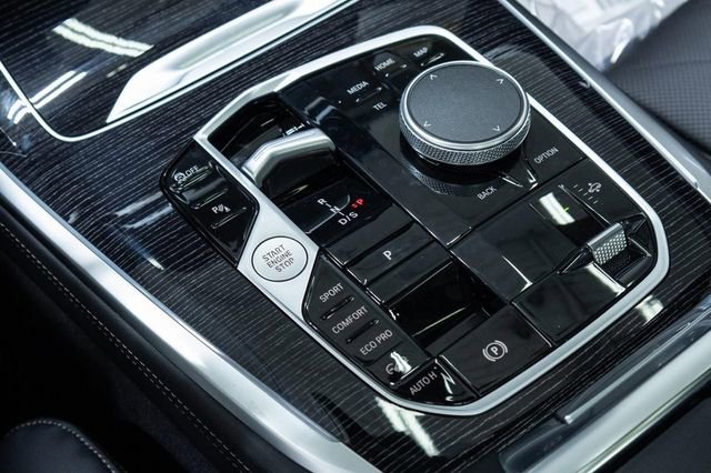 New 2026 BMW X7 xDrive40i w/ M Sport Package image 21