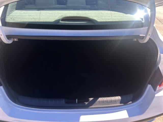 Used 2024 Hyundai Elantra SEL FWD image 33