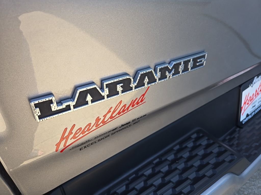 Used 2025 RAM 1500 Laramie w/ Sport Appearance Package AWD/4WD image 21