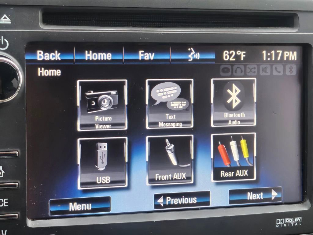 Used 2014 Chevrolet Traverse LT image 16