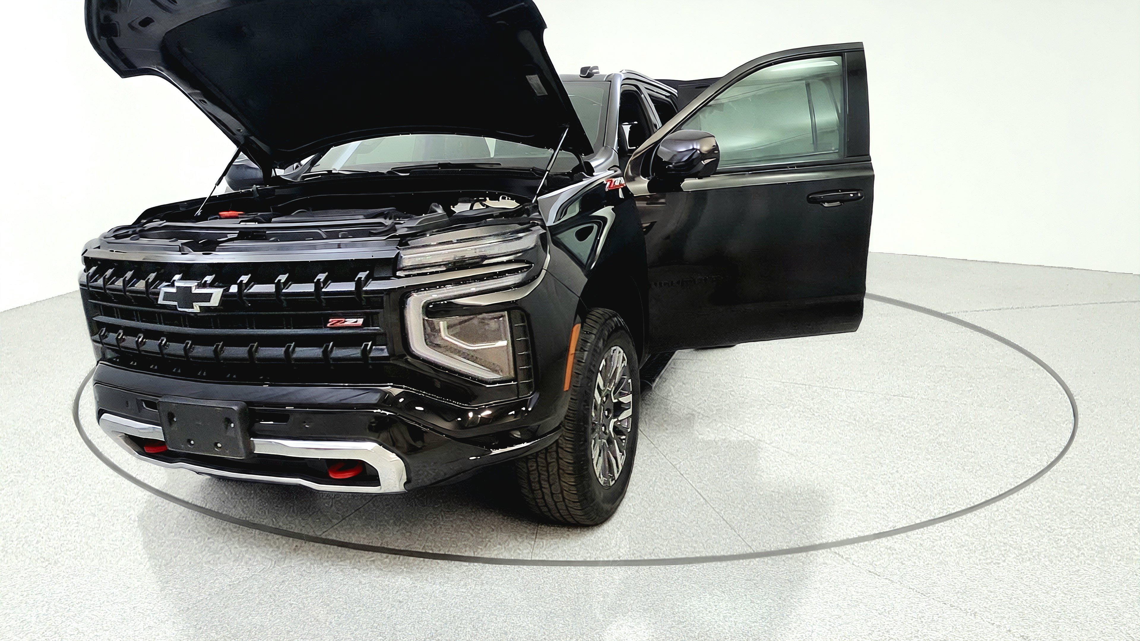 Used 2025 Chevrolet Suburban Z71 AWD/4WD image 10