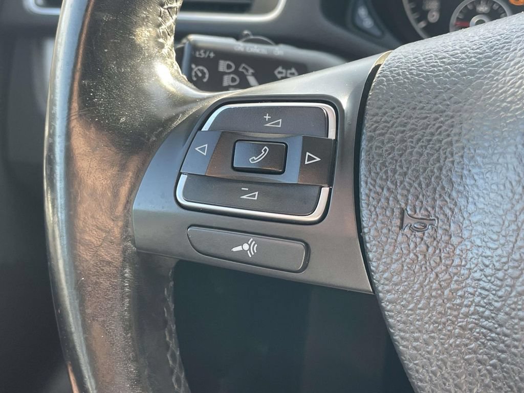 Used 2013 Volkswagen Passat TDI SE FWD image 25