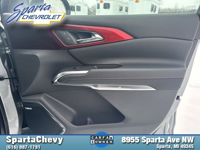 Used 2024 Chevrolet Traverse RS w/ LPO, Floor Liner Package image 28
