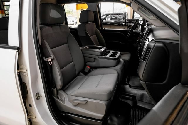 Used 2019 Chevrolet Silverado 2500 W/T AWD/4WD image 31