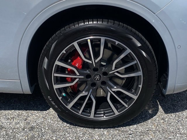 New 2024 Maserati Grecale GT image 12